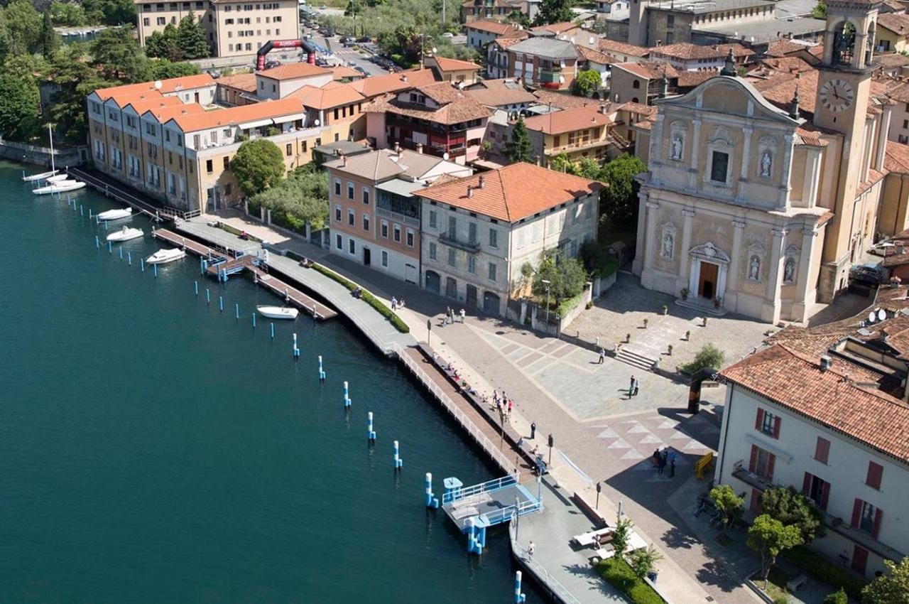 Residenza Di Prestigio In Riva Al Lago Marone Loft 外观 照片
